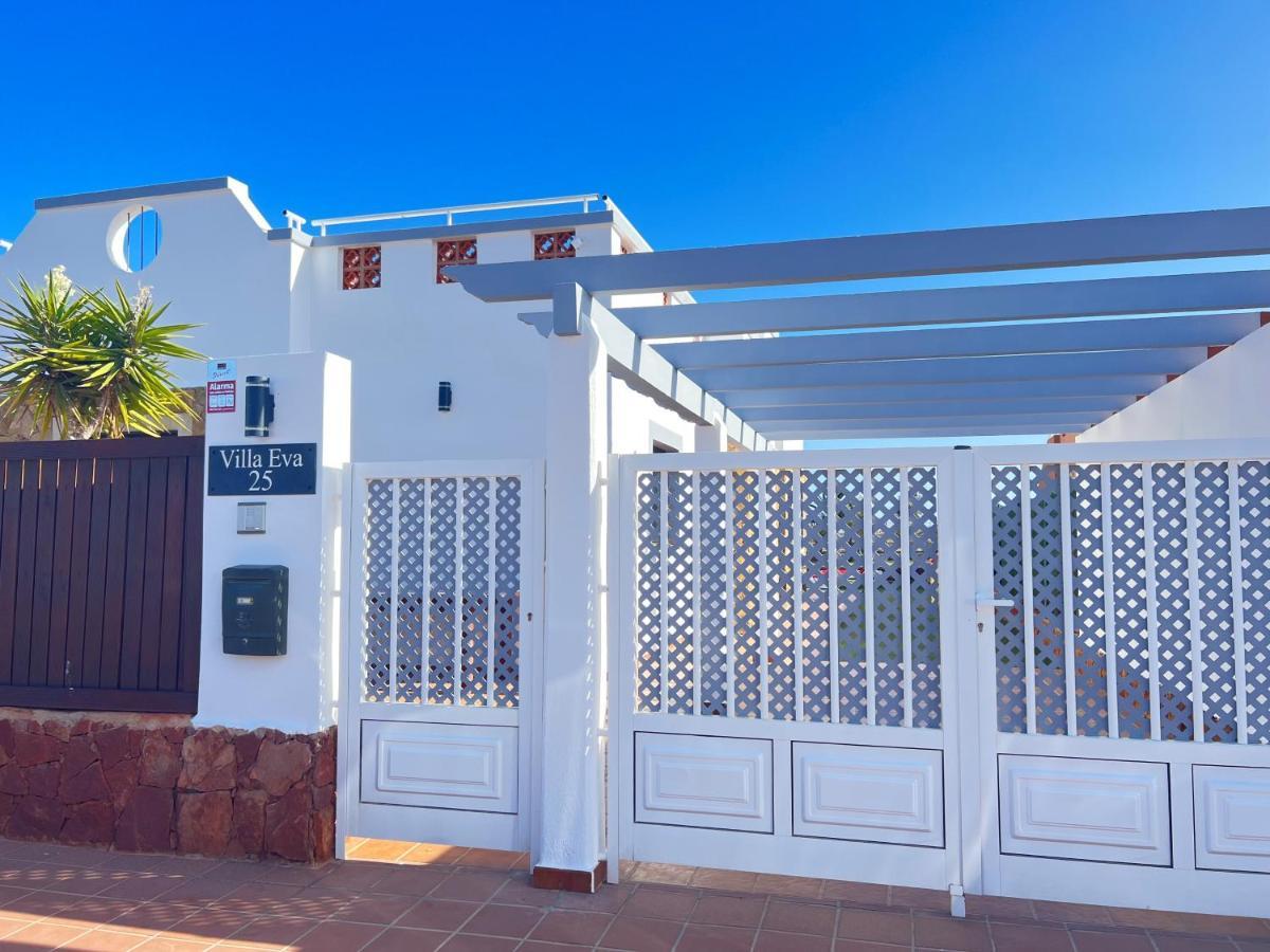 Villa Eva - New To The Market, Fully Refurbished Licensed Villa - Private Pool Калета де Фусте Екстериор снимка
