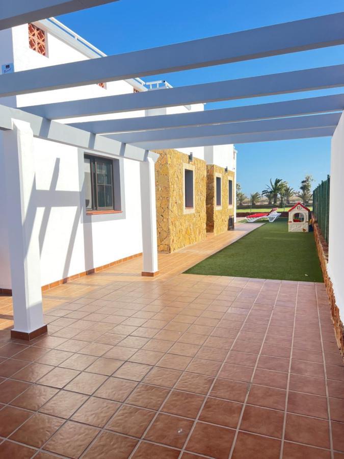 Villa Eva - New To The Market, Fully Refurbished Licensed Villa - Private Pool Калета де Фусте Екстериор снимка